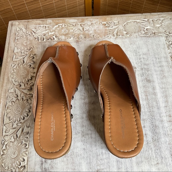 Charles David Cari Peep-Toe Clog 7.5 Tobacco - Picture 3 of 13